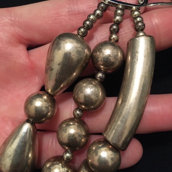 Vintage Layered Silver Tone Beaded Necklace - Picture 4 of 8